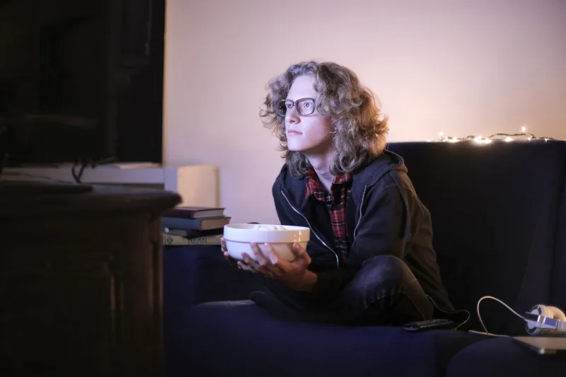 These 10 TV Shows Knew Your Thirties Would Feel Like This — They Just Didn't Warn You